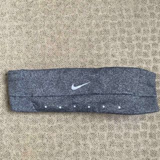 ナイキ(NIKE)のNIKE ナイキ EXPANDABLE WAIST BAG スウッシュ グレー(ウエストポーチ)