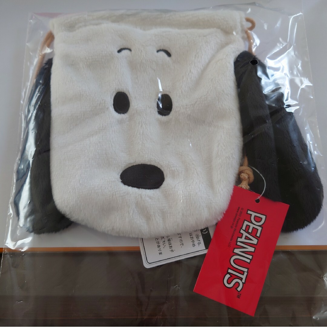 SNOOPY(スヌーピー)のおかいもの スヌーピー 購入者限定 SNOOPY フェイス 巾着 エンタメ/ホビーのおもちゃ/ぬいぐるみ(キャラクターグッズ)の商品写真