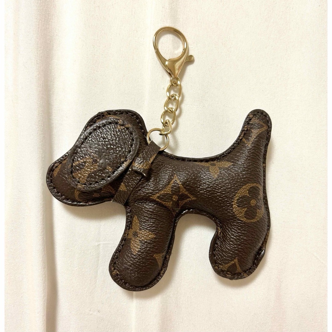 LOUIS VUITTON(ルイヴィトン)のヴィトン 犬 チャーム レディースのファッション小物(キーホルダー)の商品写真