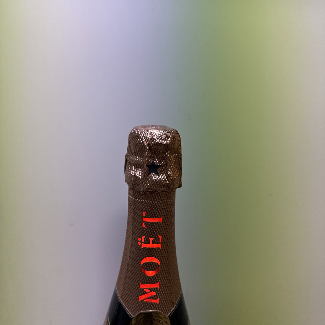 MOËT & CHANDON(モエエシャンドン)のモエ ネクター ロゼ DRY ROSE 750ml 1本 新品 未開栓 箱無し 食品/飲料/酒の酒(シャンパン/スパークリングワイン)の商品写真