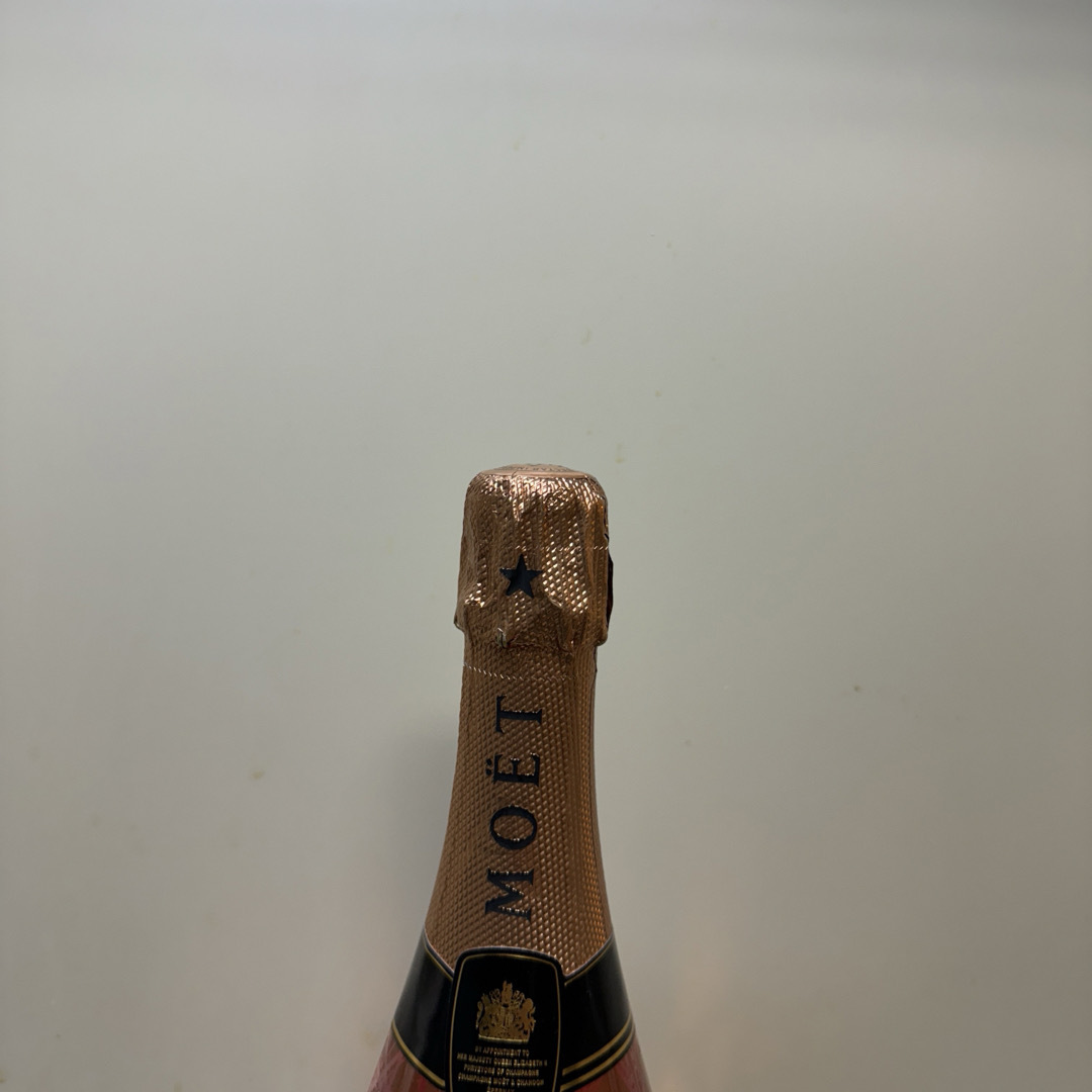 MOËT & CHANDON(モエエシャンドン)のモエ ネクター ロゼ DRY ROSE 750ml 1本 新品 未開栓 箱無し 食品/飲料/酒の酒(シャンパン/スパークリングワイン)の商品写真