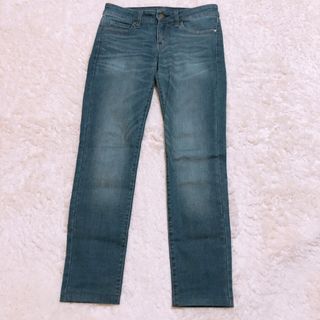 ユニクロ(UNIQLO)のデニム　ジーンズ　ユニクロ　ブルー　美品　スキニー　ストレッチ　25(デニム/ジーンズ)