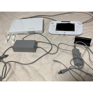 WiiU 本体 充電 ニンテンドー(家庭用ゲーム機本体)