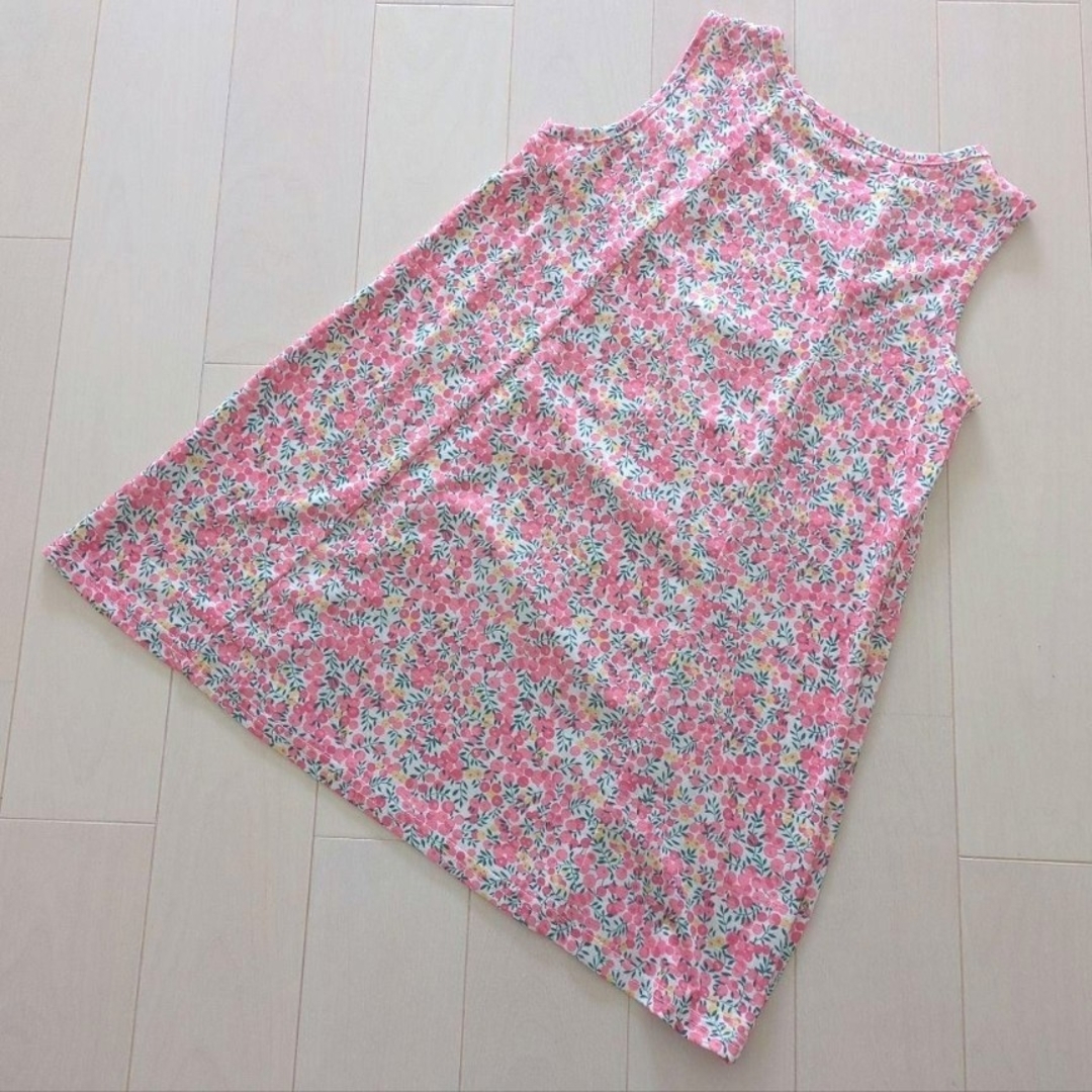 中古☆匿名発送☆キッズ女児130cm袖なしワンピース☆草花（木の実）総柄 レッド キッズ/ベビー/マタニティのキッズ服女の子用(90cm~)(ワンピース)の商品写真