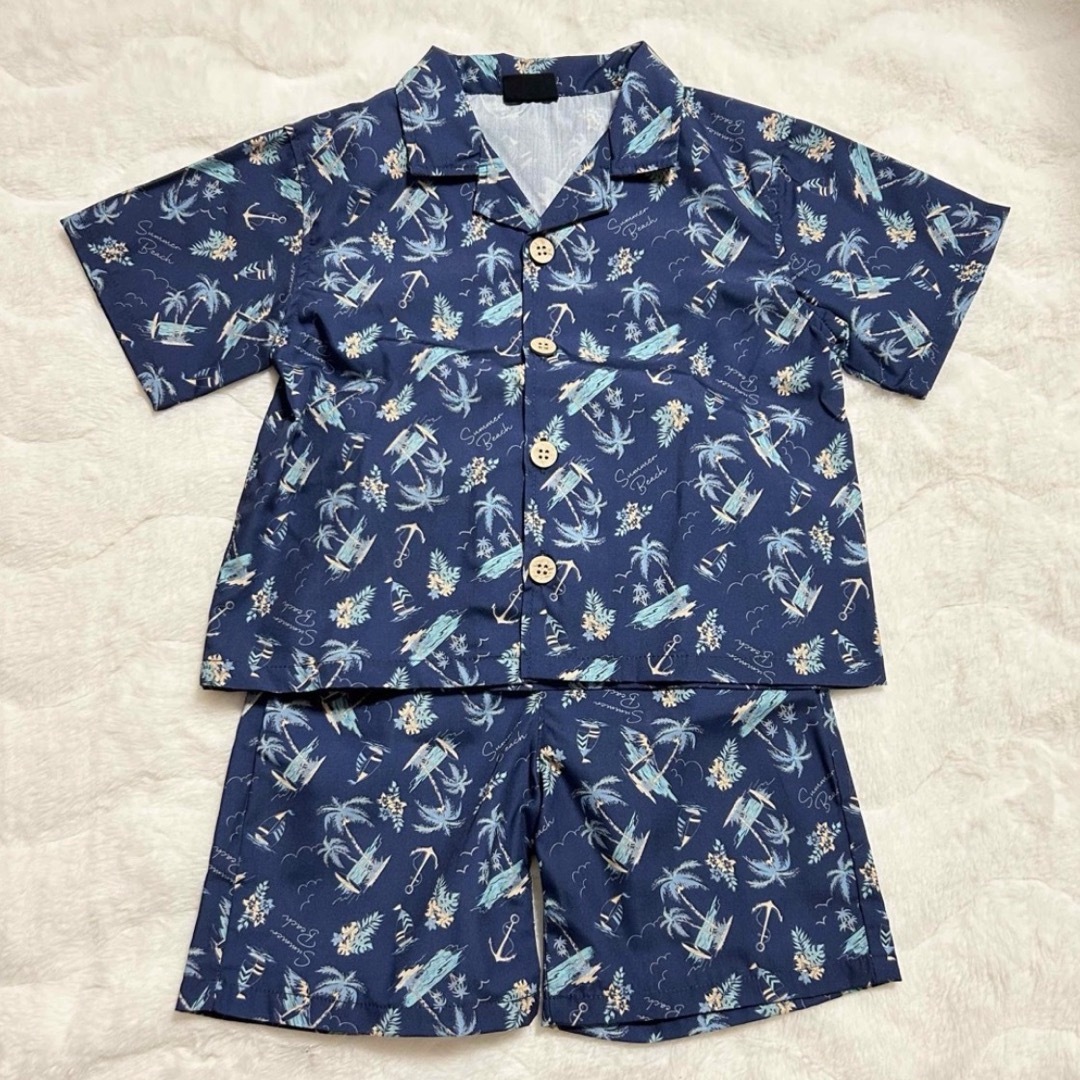 【美品】ベビー服 90 Tシャツ ハーフパンツ 半ズボン 動物 アニマル キッズ/ベビー/マタニティのキッズ服男の子用(90cm~)(Tシャツ/カットソー)の商品写真