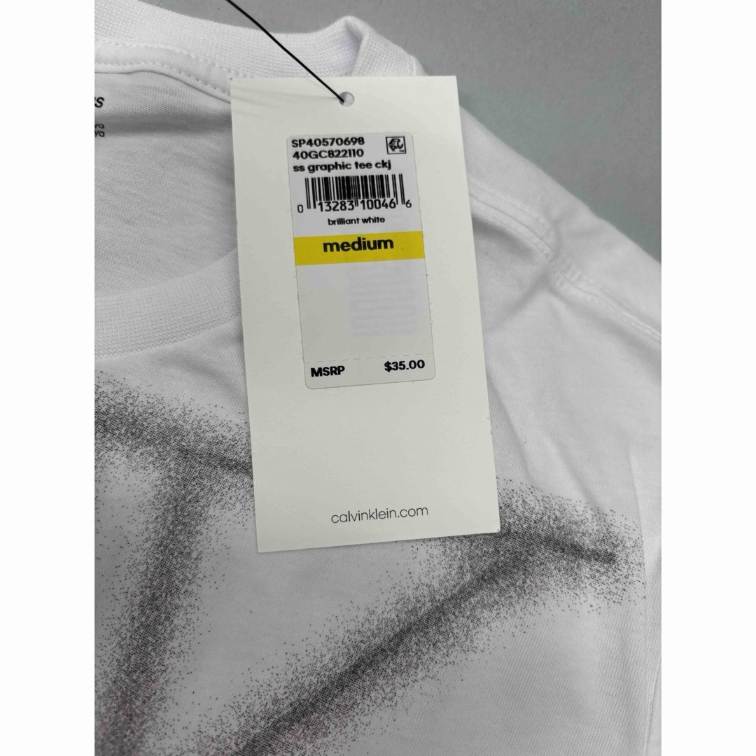 Calvin Klein(カルバンクライン)の【新品未使用】カルバンクラインジーンズ メンズ半袖コットン丸首Tシャツ M 白 メンズのトップス(Tシャツ/カットソー(半袖/袖なし))の商品写真