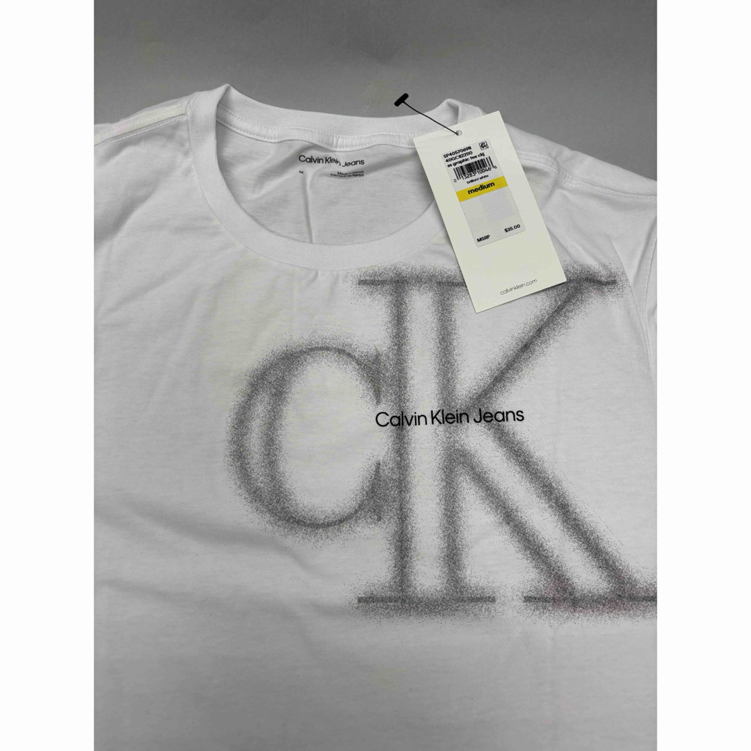 Calvin Klein(カルバンクライン)の【新品未使用】カルバンクラインジーンズ メンズ半袖コットン丸首Tシャツ M 白 メンズのトップス(Tシャツ/カットソー(半袖/袖なし))の商品写真