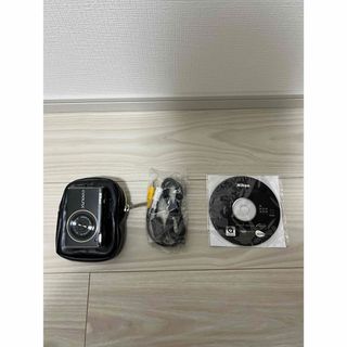 ニコン(Nikon)のニコン　デジカメ(コンパクトデジタルカメラ)