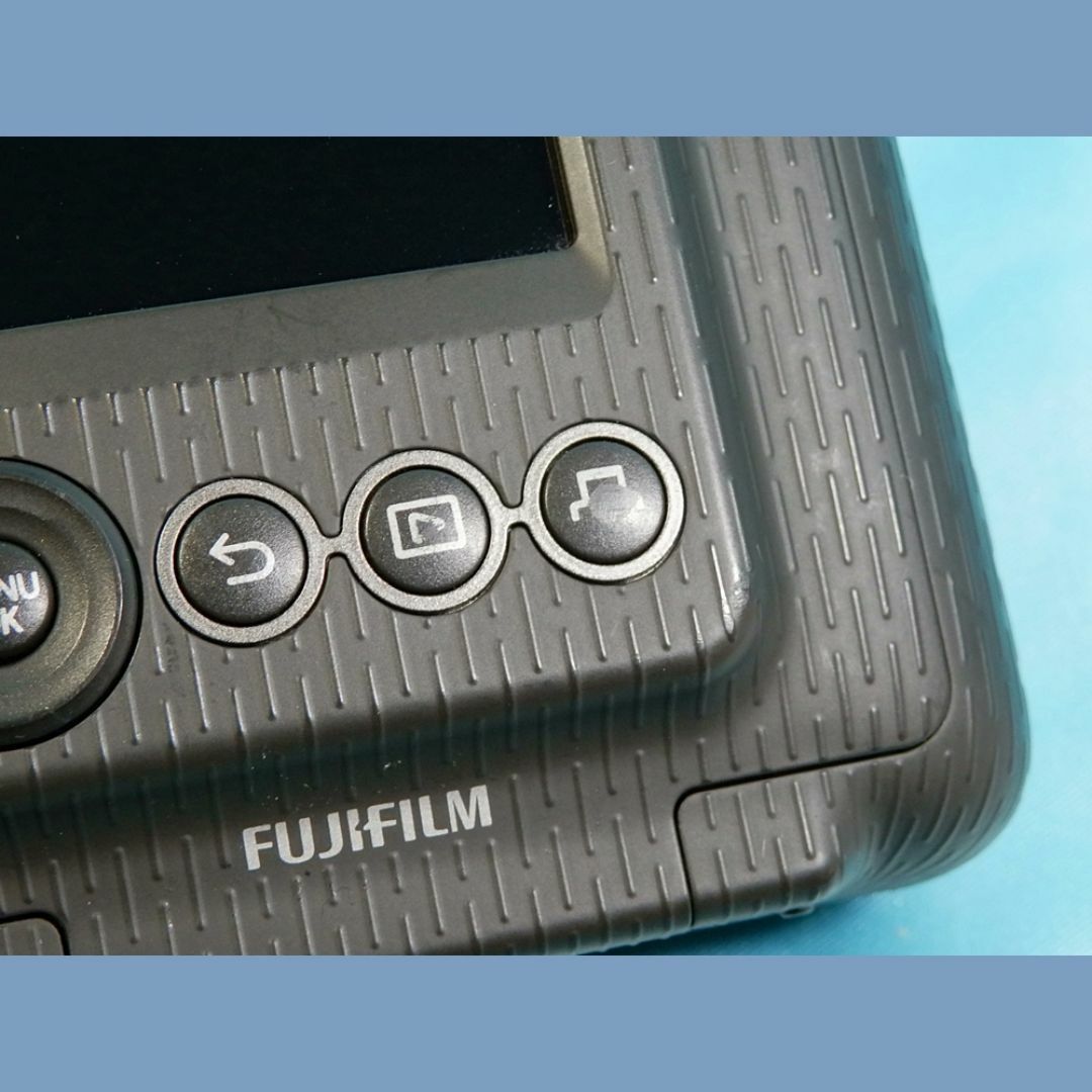 富士フイルム(フジフイルム)のFUJIFILM 富士フィルム instax mini LiPlay ブラック スマホ/家電/カメラのカメラ(コンパクトデジタルカメラ)の商品写真