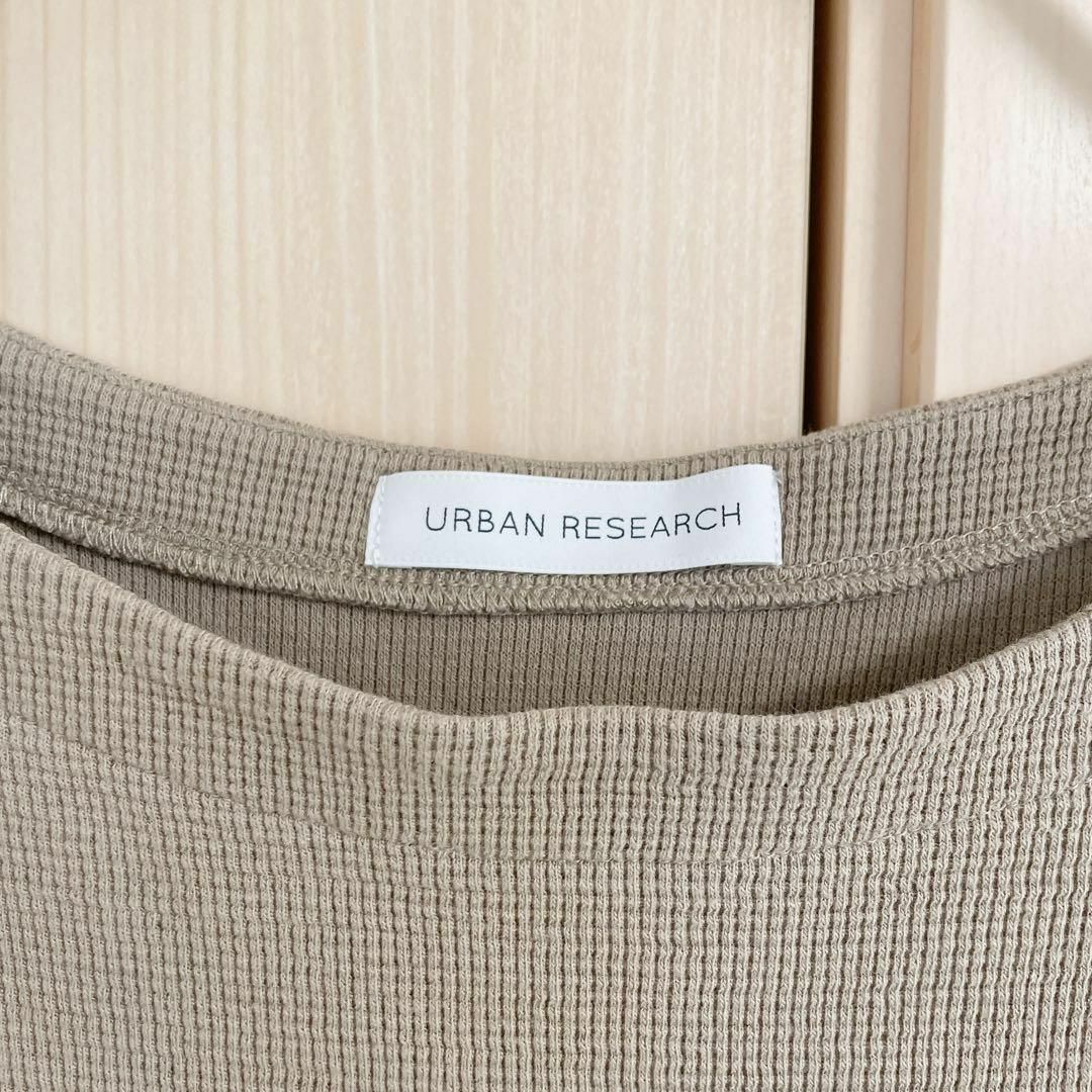 URBAN RESEARCH(アーバンリサーチ)のURBAN RESEARCH アーバンリサーチ ノースリーブカットソー レディースのトップス(Tシャツ(半袖/袖なし))の商品写真