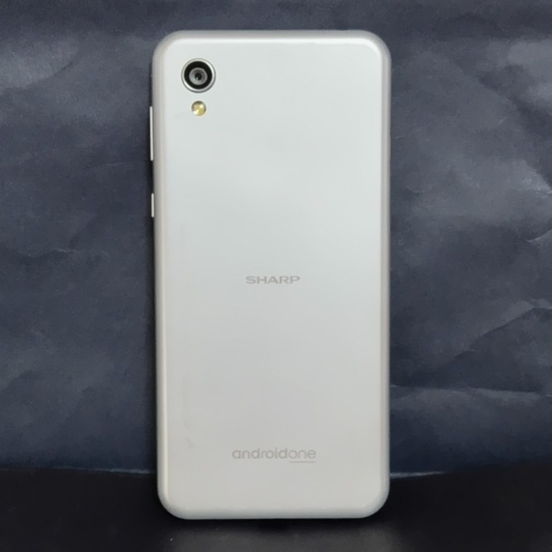 SHARP(シャープ)のandroid one S5 (32GB) スマホ/家電/カメラのスマートフォン/携帯電話(スマートフォン本体)の商品写真