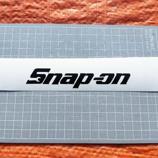 #★新品Snap-on/スナップオン　カーボン柄カッティングステッカー/デカール(車外アクセサリ)