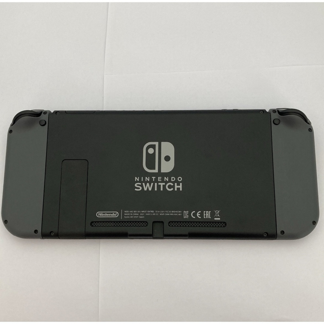 Nintendo Switch(ニンテンドースイッチ)の【美品】Nintendo Switch HAD-S-KAAAA グレー エンタメ/ホビーのゲームソフト/ゲーム機本体(家庭用ゲーム機本体)の商品写真