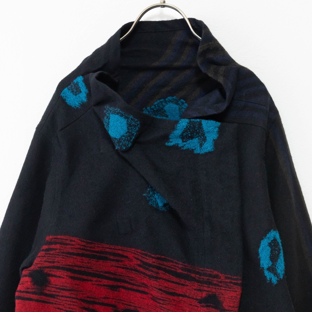【慈雨】センソユニコ　変形ジャケット　和柄　総柄　ブラック　ウール レディースのジャケット/アウター(その他)の商品写真