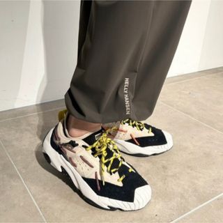 エミ(emmi)の別注モデル【 PUMA for emmi 】Plexus 24cm(スニーカー)