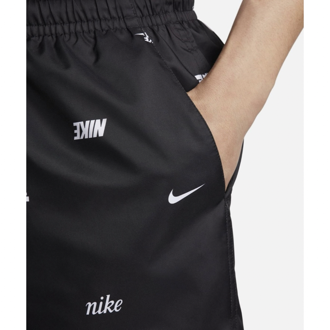 NIKE(ナイキ)の★新品未使用正規品★ NIKE ハーフパンツ　水陸両用 メンズのパンツ(ワークパンツ/カーゴパンツ)の商品写真