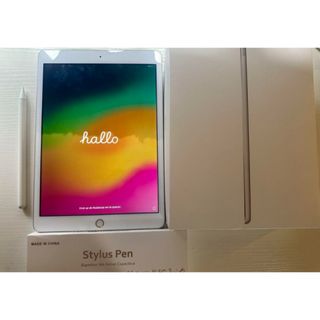 アイパッド(iPad)の第8世代　iPad Wi-Fi(タブレット)