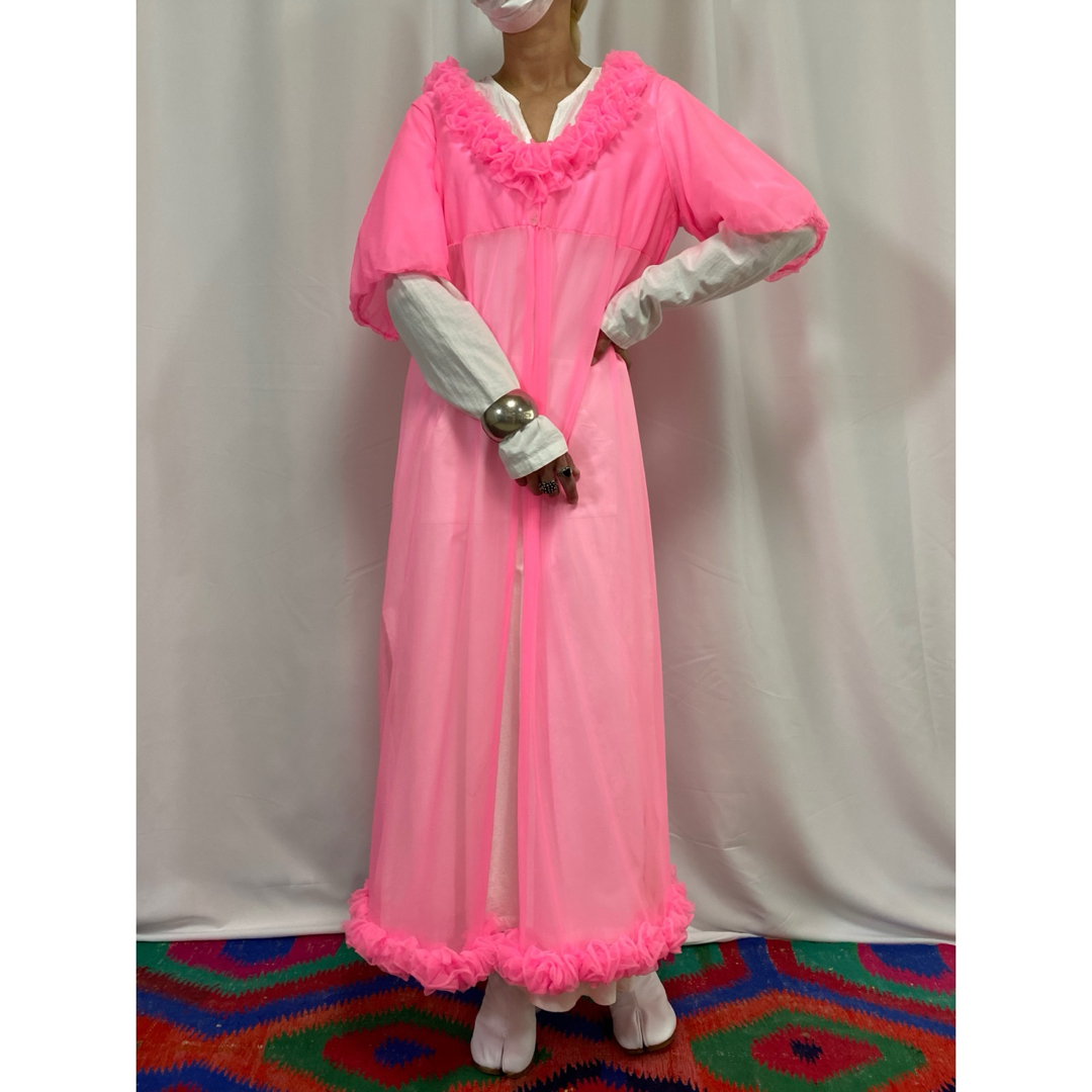 アンティーク ビンテージ 70s USA ピンク フリフリ ワンピース ドレス レディースのワンピース(ロングワンピース/マキシワンピース)の商品写真