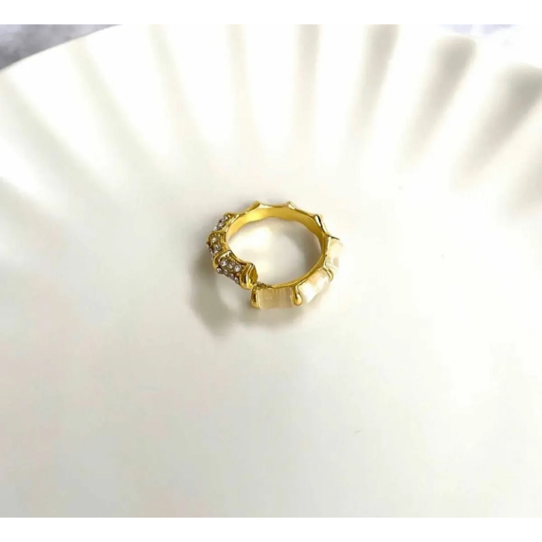 【高品質】k18gp czダイヤモンド サージカルステンレス ゴールド リング レディースのアクセサリー(リング(指輪))の商品写真