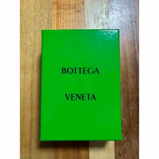 ボッテガヴェネタ(Bottega Veneta)のボッテガヴェネタ マキシイントレ 二つ折り財布 コンパクトウォレット(財布)