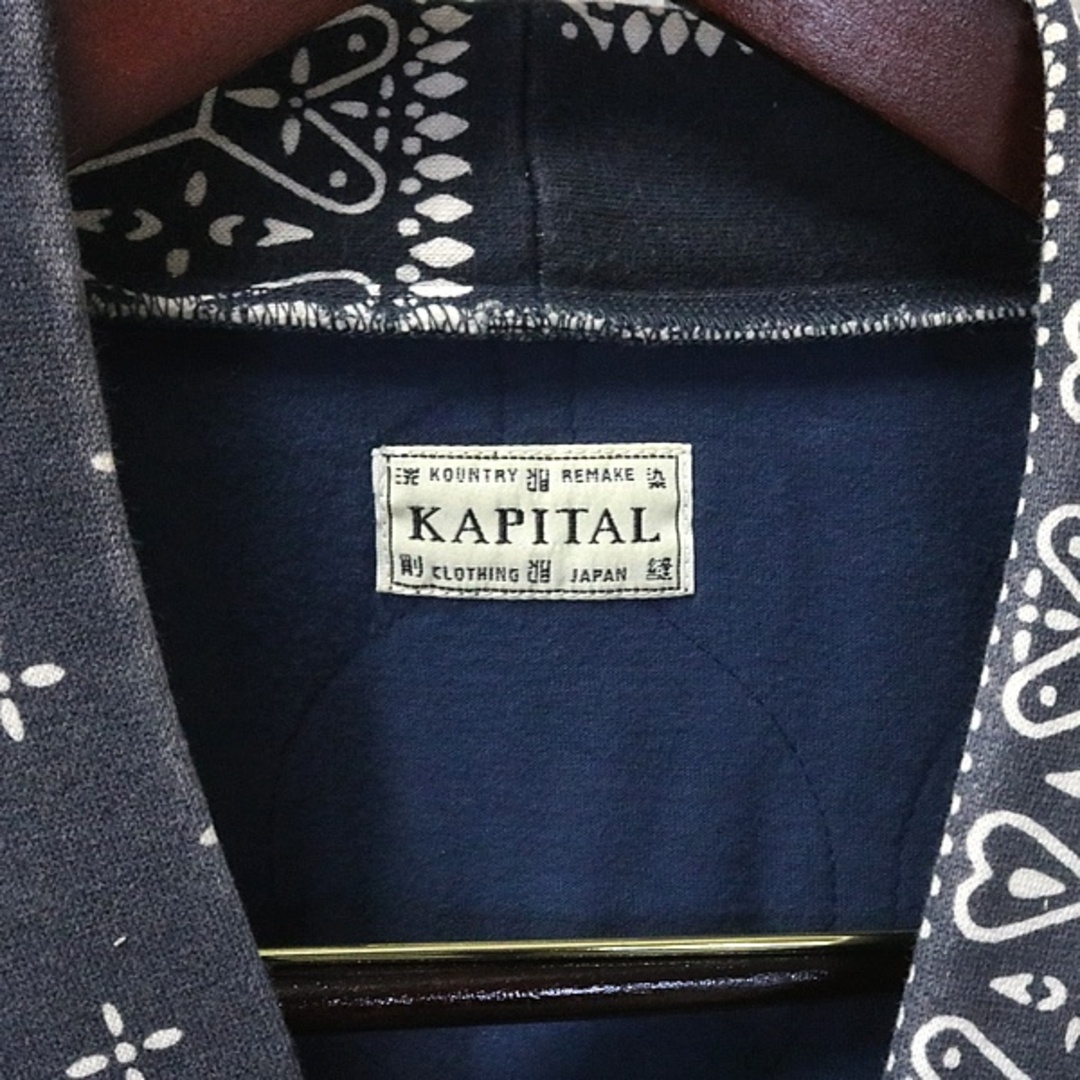 KAPITAL(キャピタル)のKAPITAL 銀座店 キャピタル バンダナ柄 キルトナイロン 切り替え ジャケット メンズ size:1 ネイビー系 94687 メンズのジャケット/アウター(ブルゾン)の商品写真