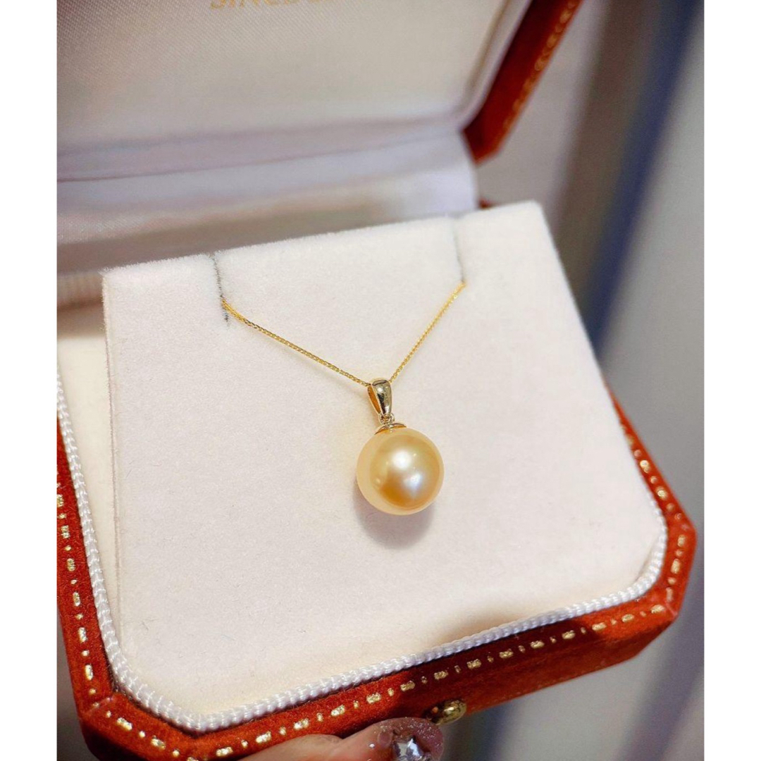 【高級】南洋真珠　パールペンダントk18 大粒パールネックレス レディースのアクセサリー(ネックレス)の商品写真