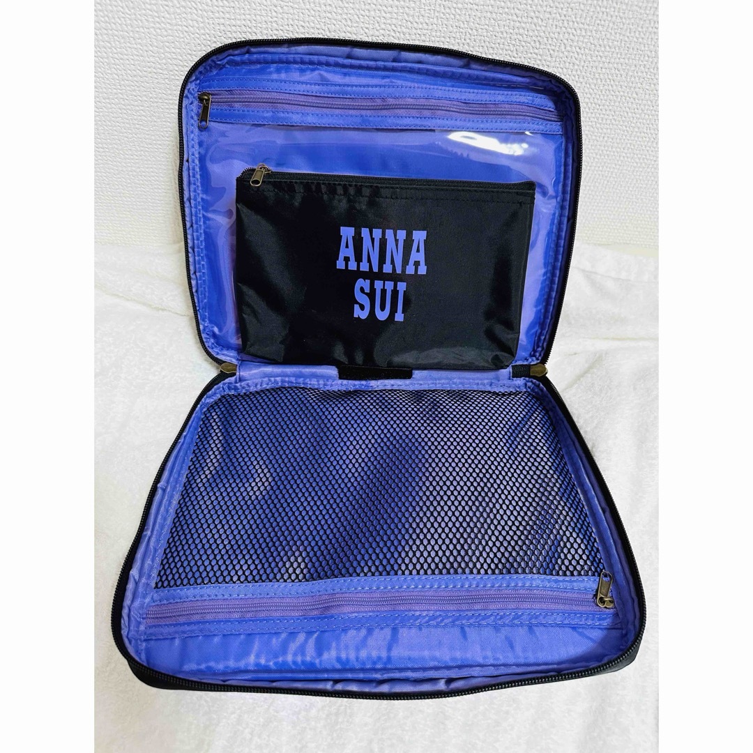 ANNA SUI(アナスイ)のANNA SUI ロゴ刺繍 スーパーマルチバッグ レディースのバッグ(ハンドバッグ)の商品写真