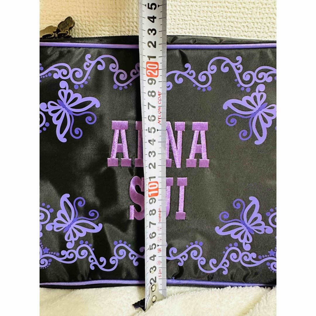 ANNA SUI(アナスイ)のANNA SUI ロゴ刺繍 スーパーマルチバッグ レディースのバッグ(ハンドバッグ)の商品写真