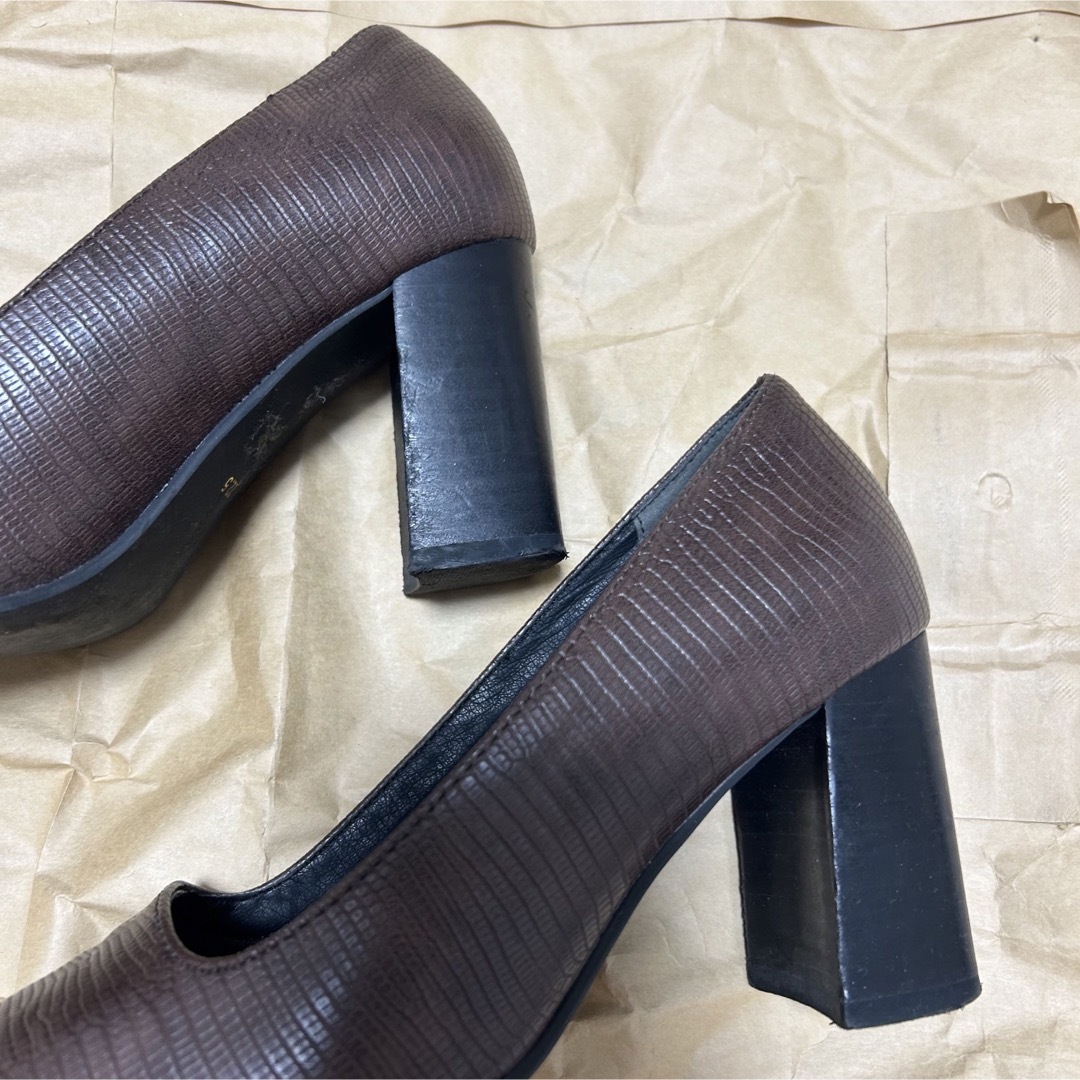 RANDA(ランダ)のランダ　スクエアトゥ　パンプス　22.5 レディースの靴/シューズ(ハイヒール/パンプス)の商品写真