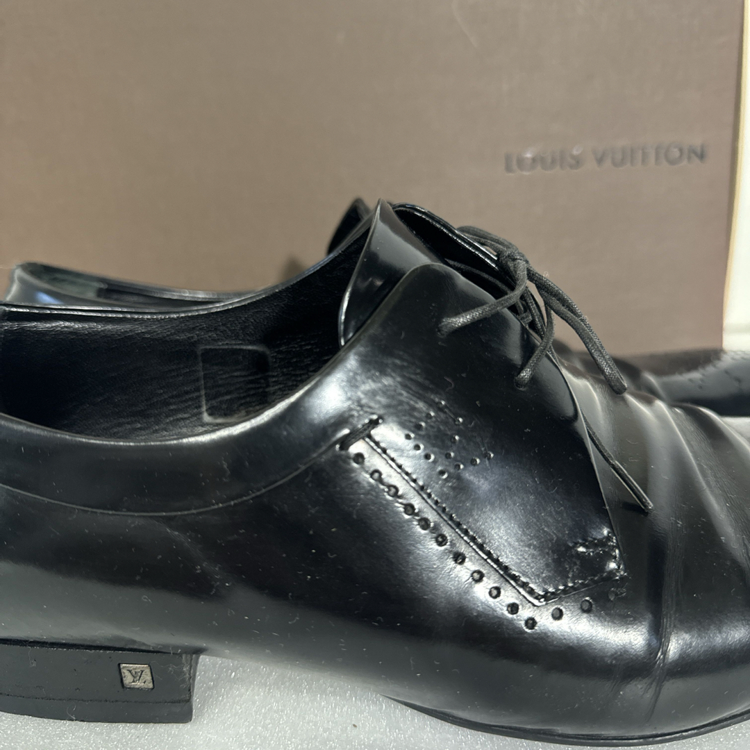 LOUIS VUITTON(ルイヴィトン)のLOUIS VUITTON メダリオンドレスシューズ  メンズの靴/シューズ(ドレス/ビジネス)の商品写真