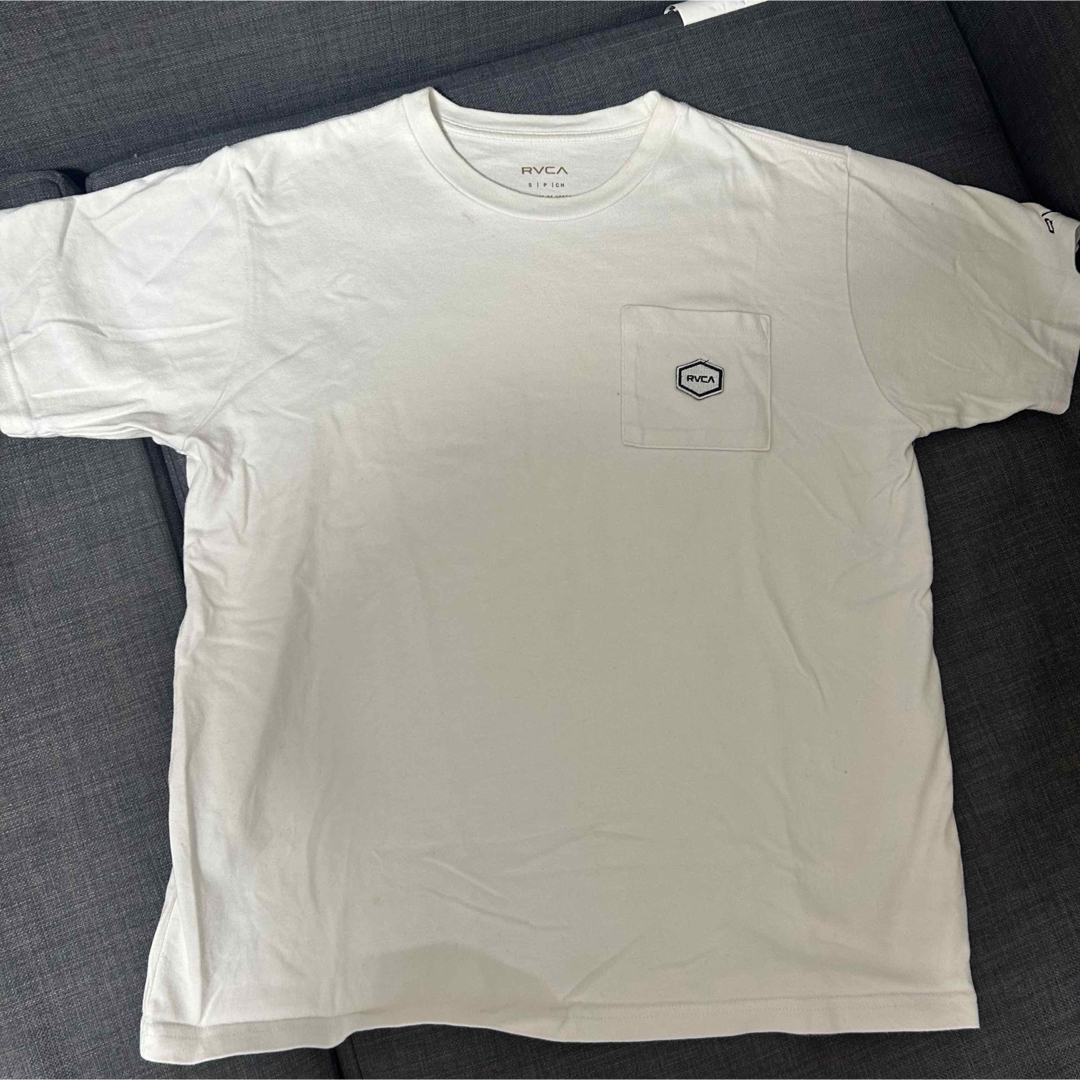 RVCA(ルーカ)のRVCA Tシャツ　Sサイズ メンズのトップス(Tシャツ/カットソー(半袖/袖なし))の商品写真