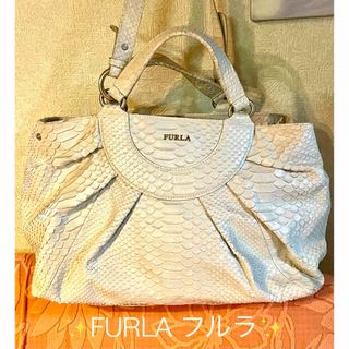 フルラ(Furla)の✨FURLA フルラ✨2wayショルダーバッグと大容量バッグ(ショルダーバッグ)