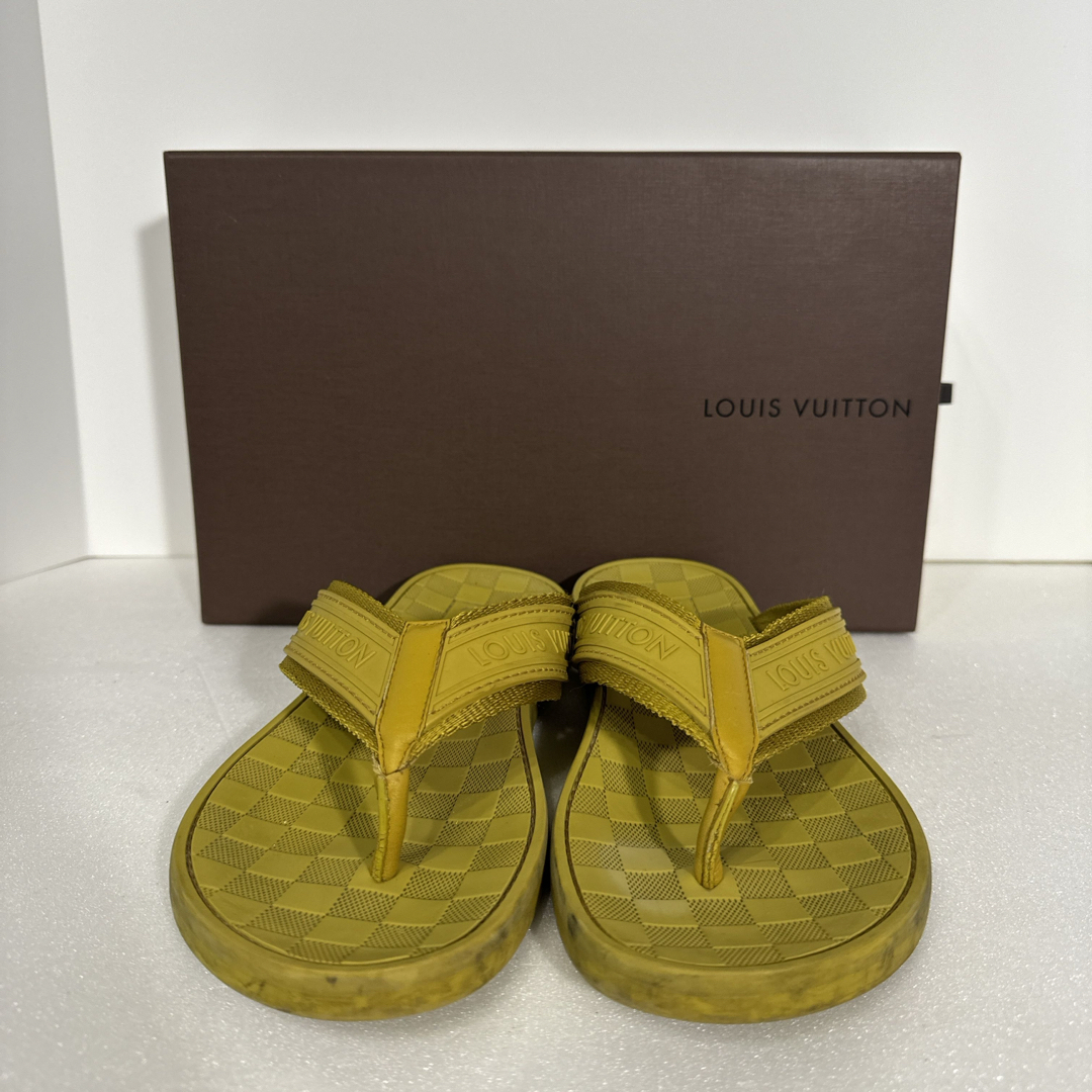 LOUIS VUITTON(ルイヴィトン)の(卍_卍)様専用LOUIS VUITTON イエローサンダル メンズの靴/シューズ(サンダル)の商品写真