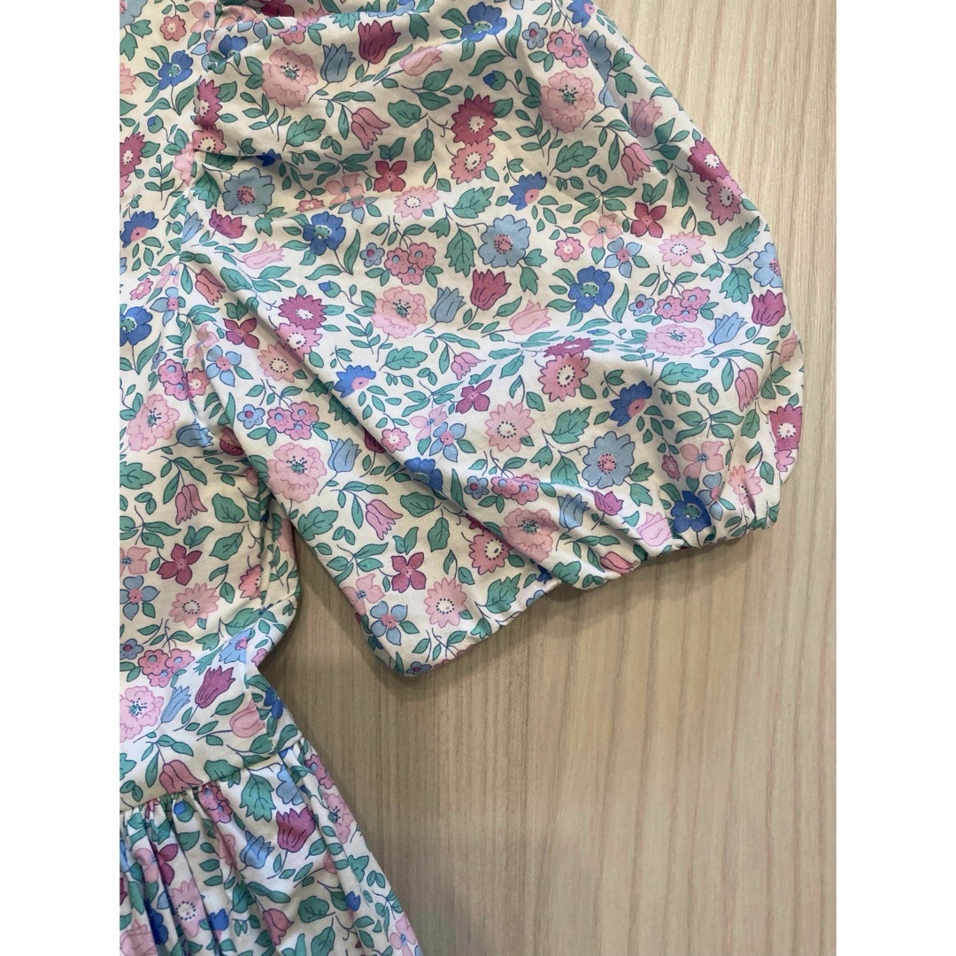 Jacadi(ジャカディ)のJacadi 小花柄ワンピース 116cm キッズ/ベビー/マタニティのキッズ服女の子用(90cm~)(ワンピース)の商品写真