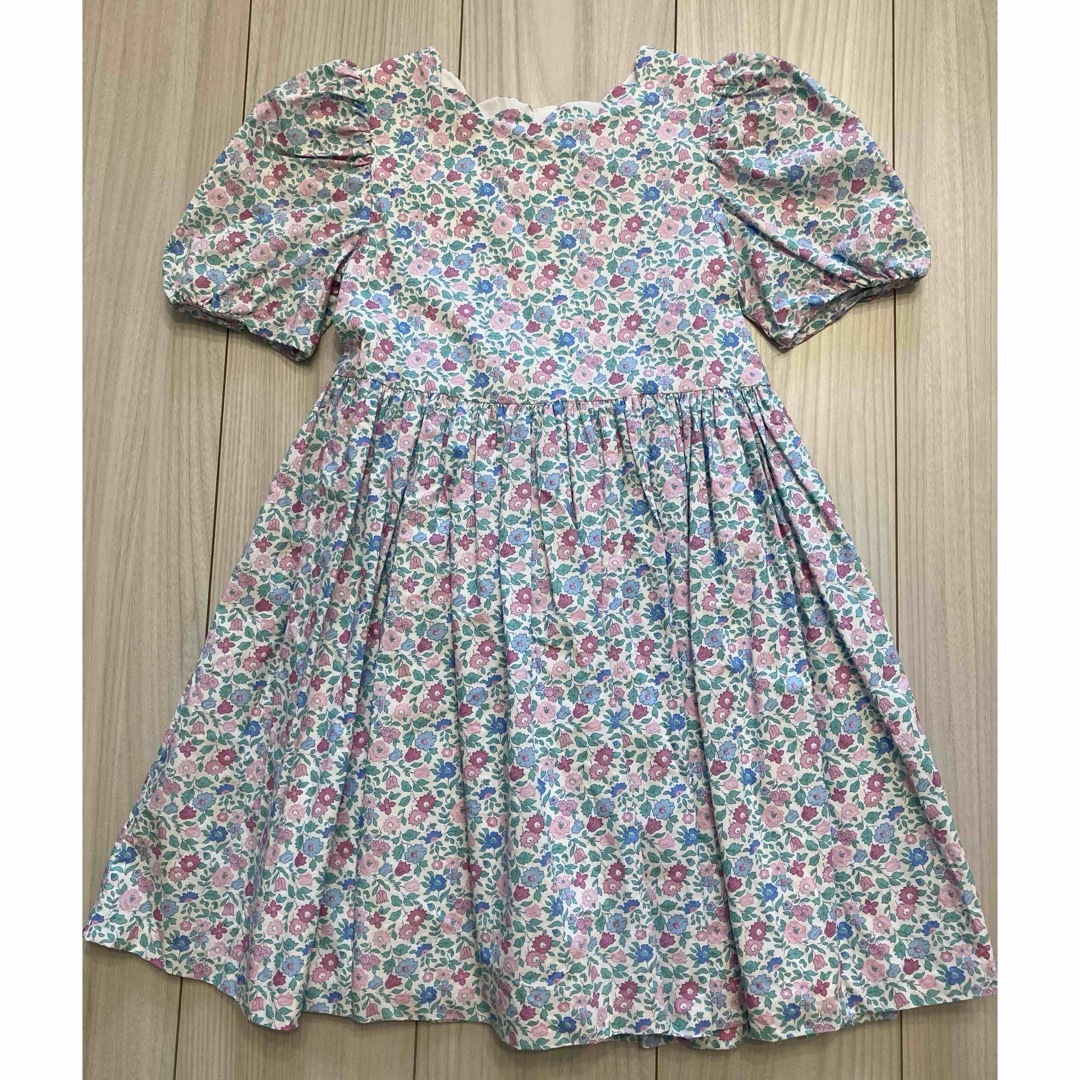 Jacadi(ジャカディ)のJacadi 小花柄ワンピース 116cm キッズ/ベビー/マタニティのキッズ服女の子用(90cm~)(ワンピース)の商品写真