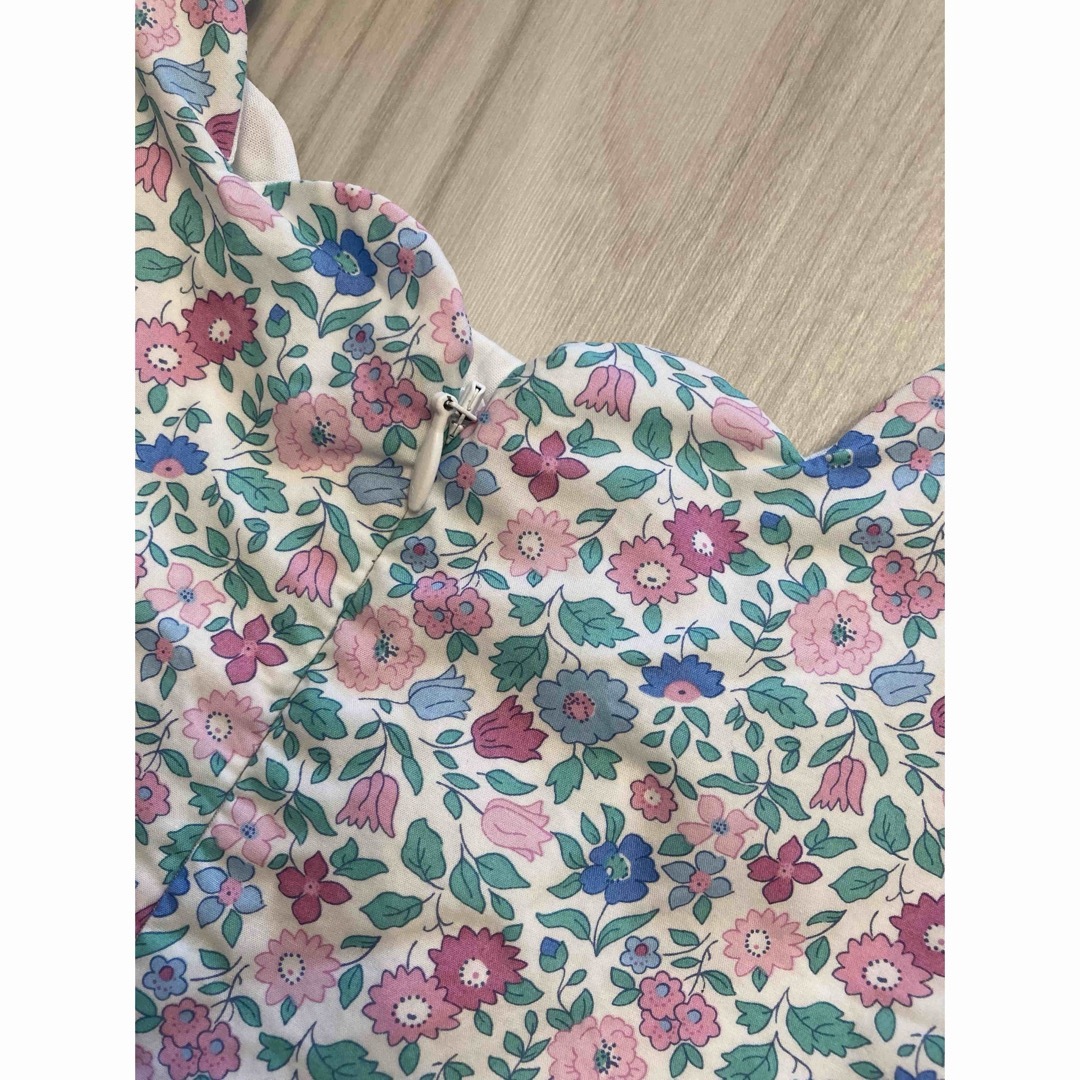 Jacadi(ジャカディ)のJacadi 小花柄ワンピース 116cm キッズ/ベビー/マタニティのキッズ服女の子用(90cm~)(ワンピース)の商品写真