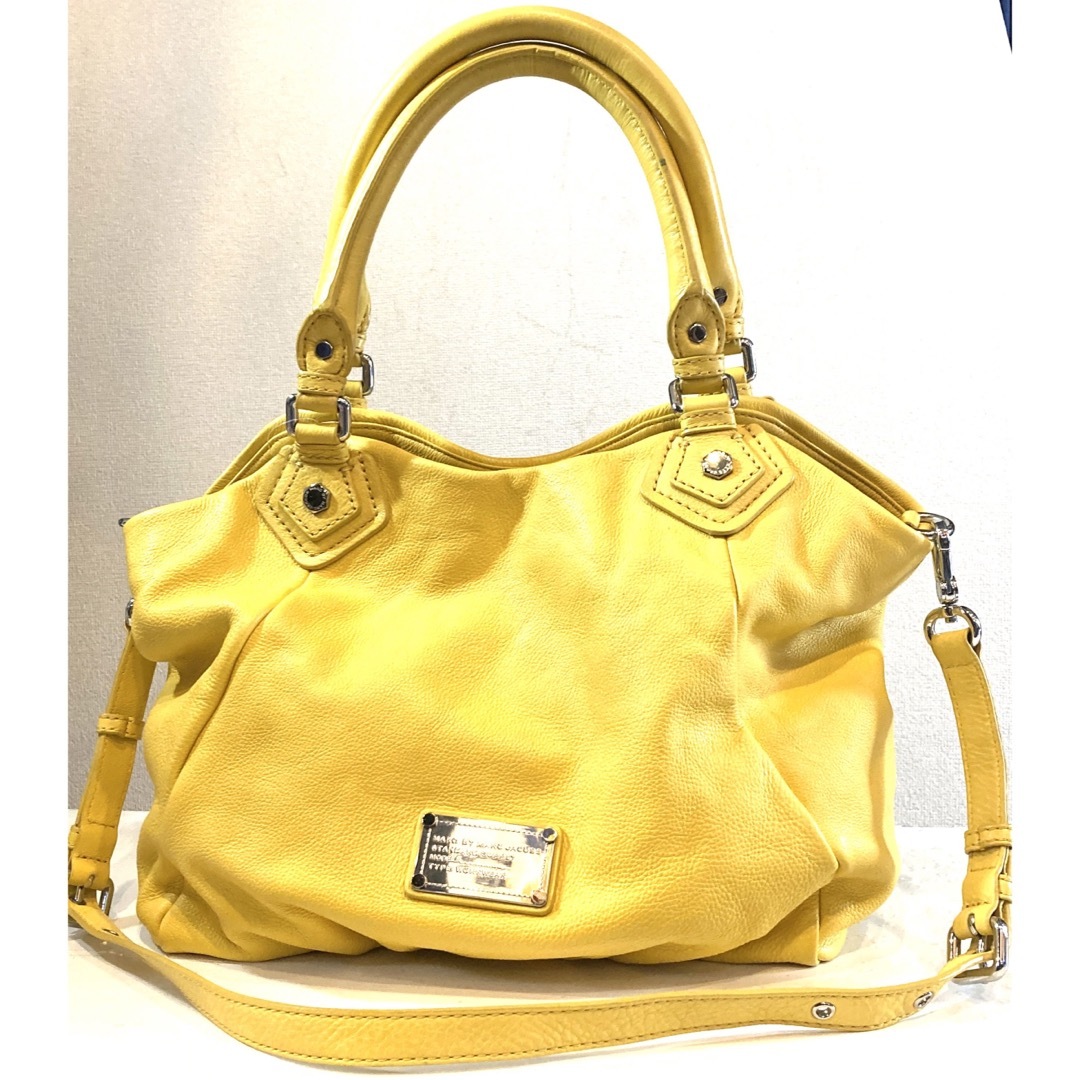 MARC BY MARC JACOBS(マークバイマークジェイコブス)のMARC JACOBS★ショルダーバッグ★マークジェイコブス★定価3万円★黄 レディースのバッグ(ショルダーバッグ)の商品写真