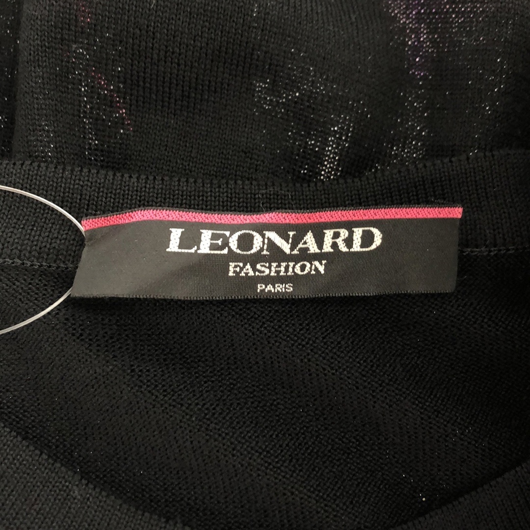 LEONARD(レオナール)のLEONARD レオナール シルクウールフラワーニットカーディガン 0369152 ブラック M レディースのトップス(カーディガン)の商品写真