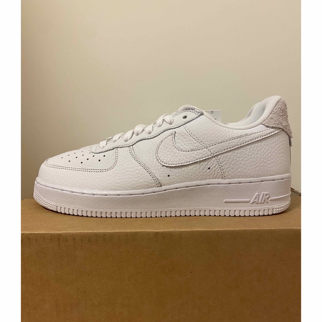 NIKE(ナイキ)の【完売品】NIKE AIR FORCE 1 '07 CRAFT WHITE メンズの靴/シューズ(スニーカー)の商品写真