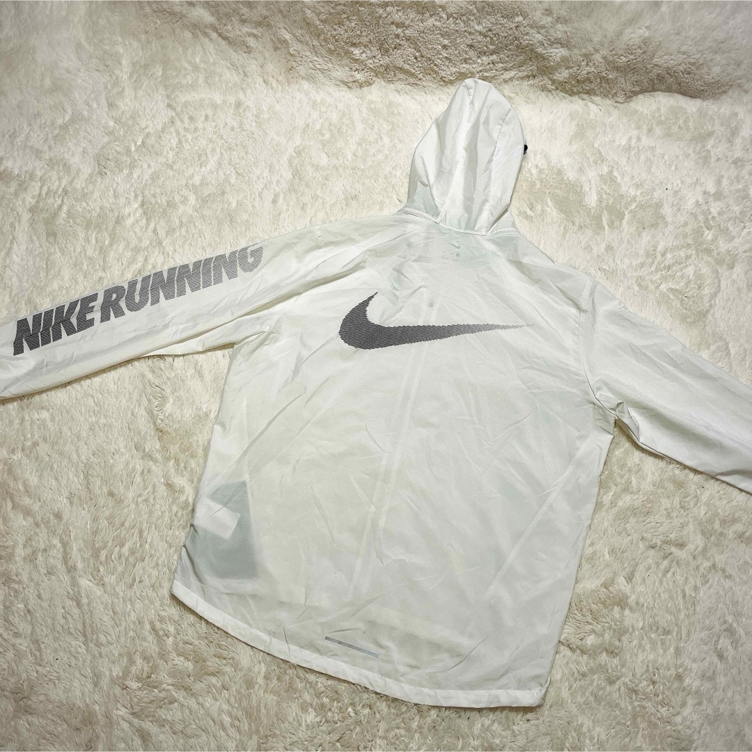 NIKE(ナイキ)のNIKE 美品 ナイキ スポーツウェア ウィンドランナージャケット ナイロン メンズのジャケット/アウター(ナイロンジャケット)の商品写真