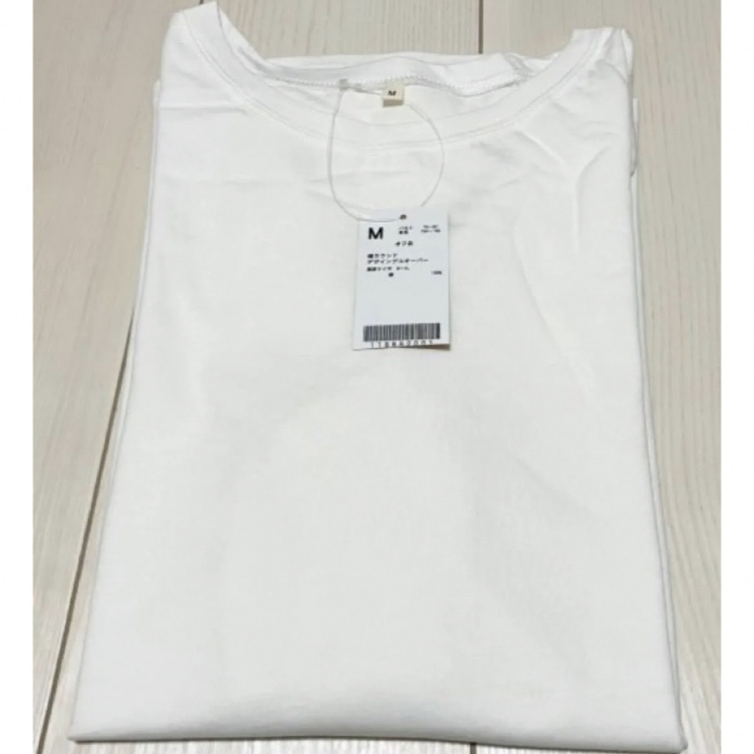 Belluna(ベルーナ)の新品タグ付き　ベルーナ　綿100% プルオーバー　　長袖Tシャツ レディースのトップス(Tシャツ(長袖/七分))の商品写真