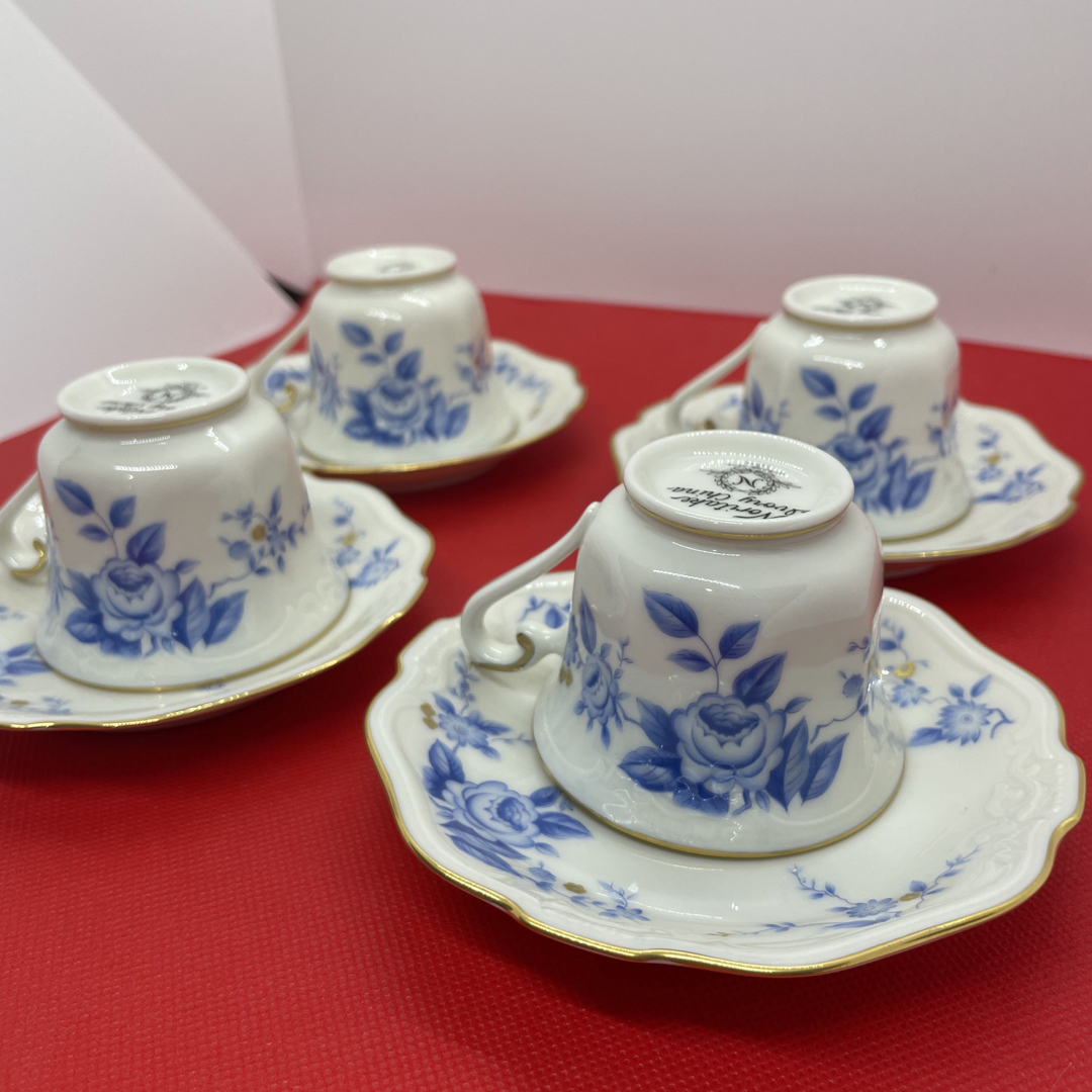 Noritake(ノリタケ)の美品 ノリタケ アイボリーチャイナ ブルーローズ デミタスカップ&ソーサー 4客 インテリア/住まい/日用品のキッチン/食器(グラス/カップ)の商品写真