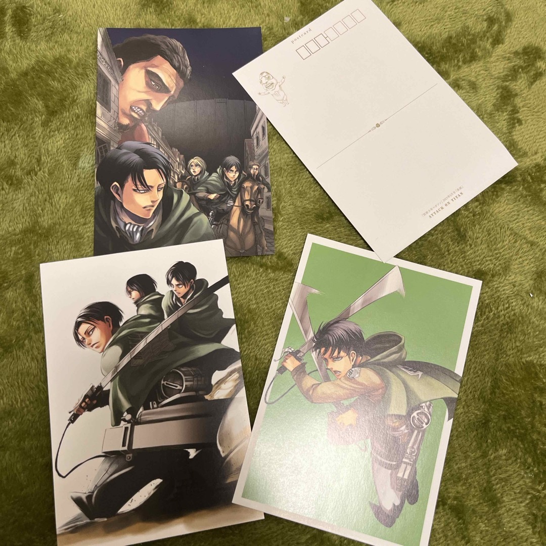 進撃の巨人　ポストカード４枚 エンタメ/ホビーのアニメグッズ(カード)の商品写真