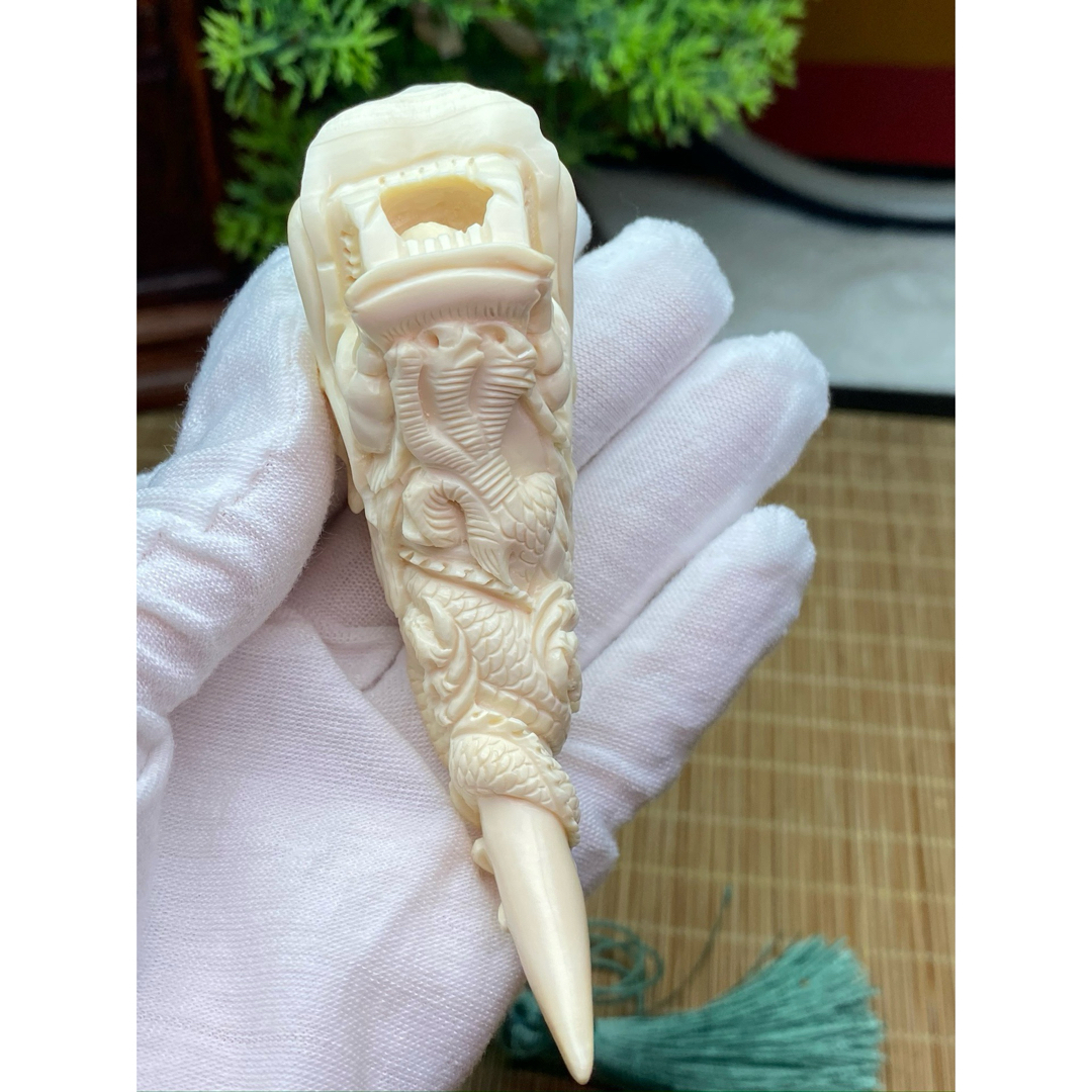 天然マンモス牙美しい手作り彫刻 招財貔貅 手握り物 天然マンモス牙美しい手作り彫刻 招財貔貅 手握り物