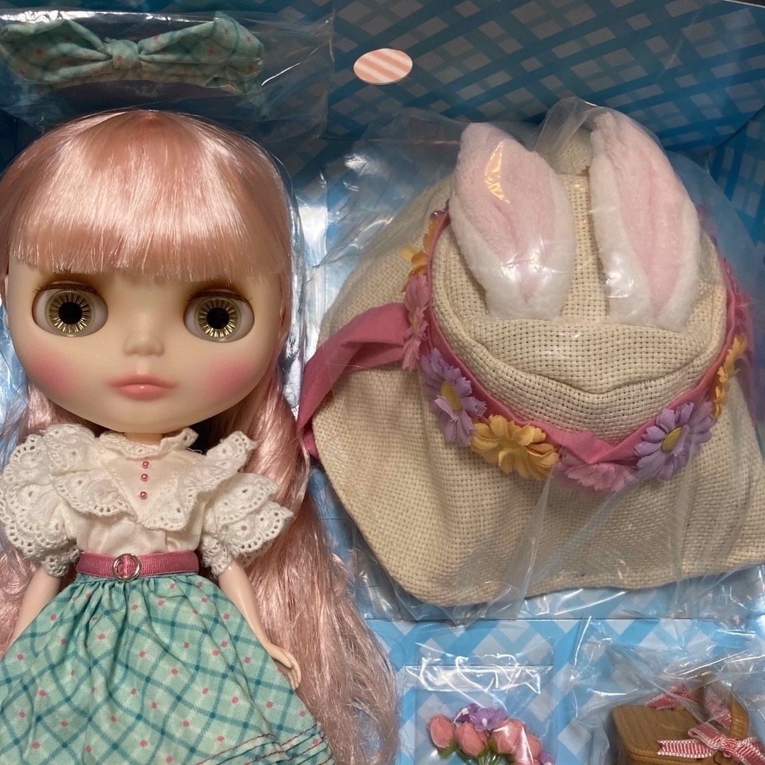 Takara Tomy(タカラトミー)のネオブライス  スプリングホープ ジュニームーン公式カスタム 未使用 極美品 キッズ/ベビー/マタニティのおもちゃ(ぬいぐるみ/人形)の商品写真