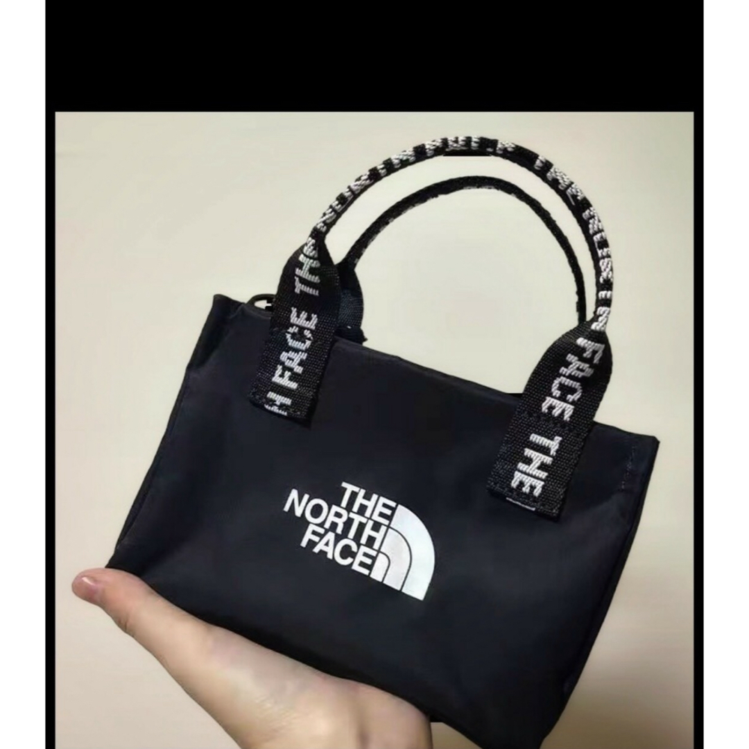 THE NORTH FACE(ザノースフェイス)のザノースフェイス レディースのバッグ(ショルダーバッグ)の商品写真