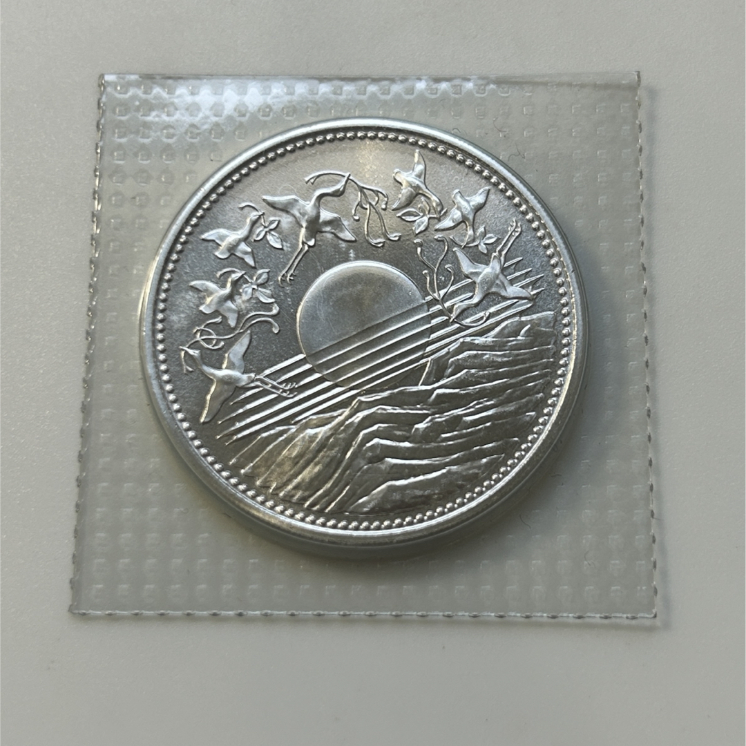 (専用商品)銀貨 御在位六十年 壱万円 日本国 昭和六十一年 ケース入り スマホ/家電/カメラのスマホアクセサリー(iPhoneケース)の商品写真