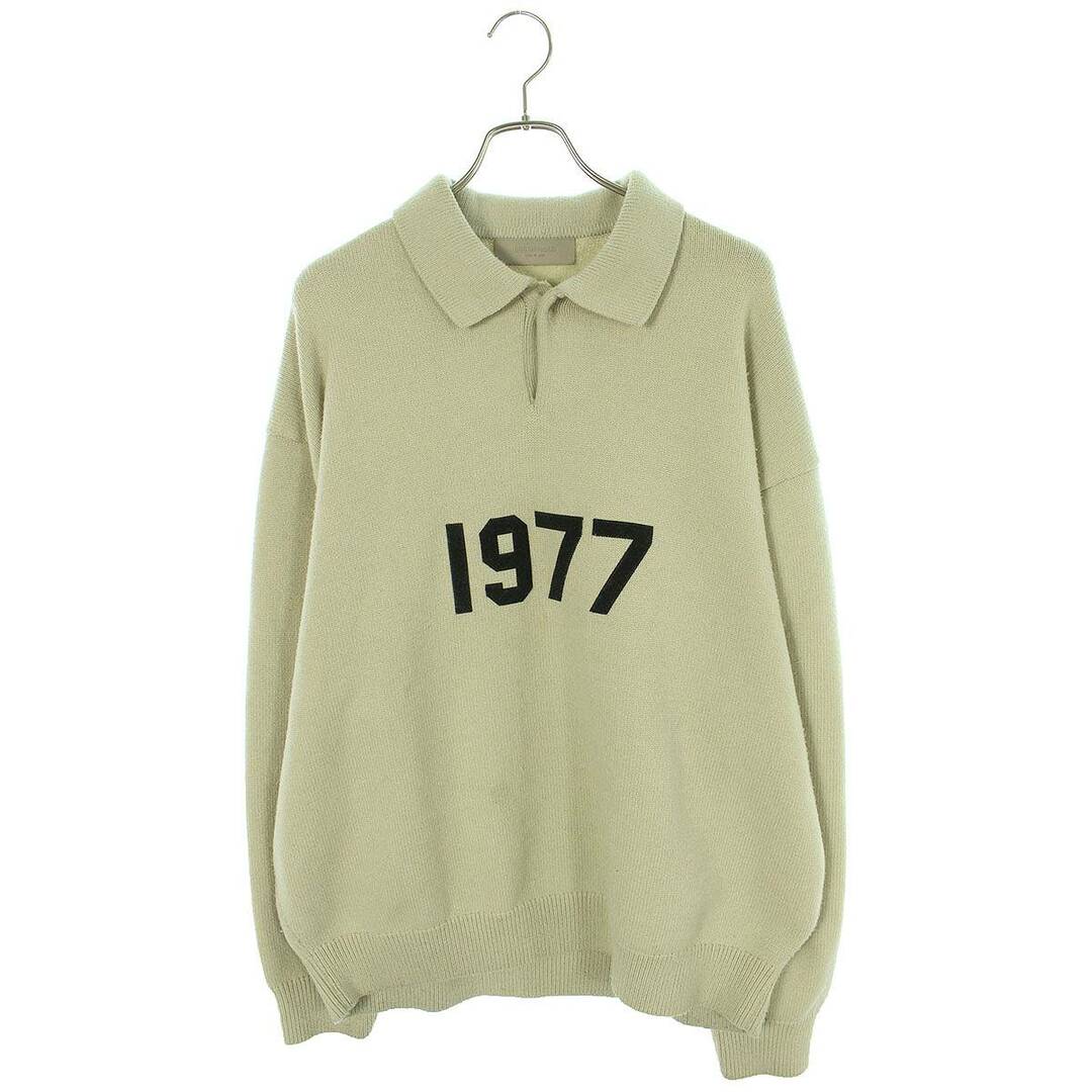 FEAR OF GOD(フィアオブゴッド)のフォグ  ESSENTIALS KNIT L/S POLO SAND 1977パッチポロニット メンズ M メンズのトップス(ニット/セーター)の商品写真