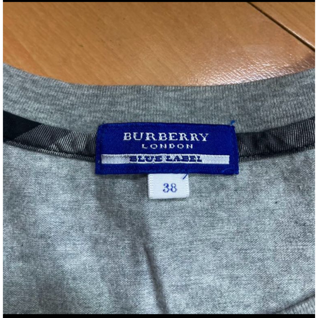BURBERRY BLUE LABEL(バーバリーブルーレーベル)のバーバリーブルーレーベルグレー×チェックT レディースのトップス(Tシャツ(半袖/袖なし))の商品写真