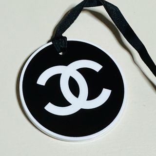 シャネル(CHANEL)のシャネルチャーム/丸型　白黒タイプ(チャーム)